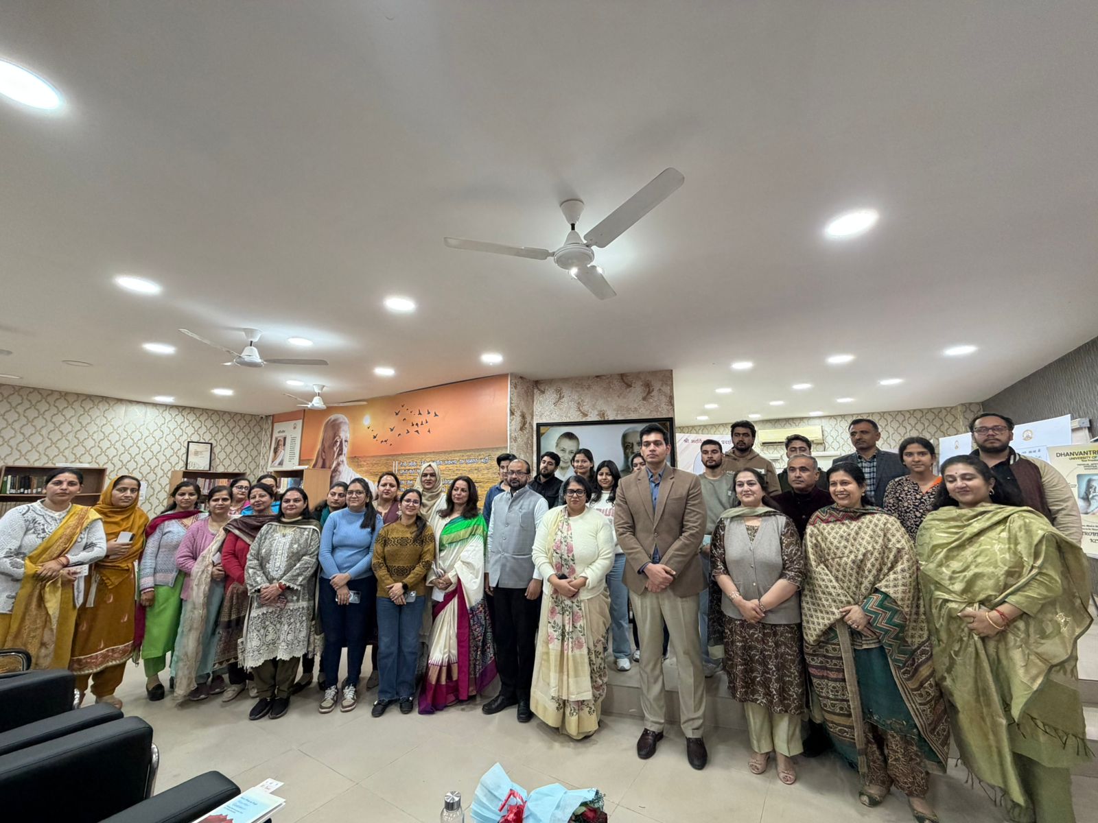 The session featured an engaging discussion of the book Mountain Goddesses: Finding Feminine Power from an Unexpected Place, authored by Manu Khajuria Singh.