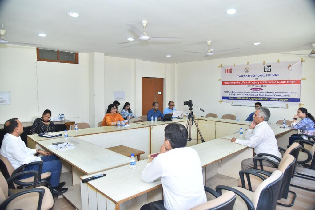 Paper presentation was followed by an exclusive panel discussion, chaired by Prof Shyam Narayan Lal, wherein Prof KN Pandita spoke about ‘Maharaja Gulab Singh and his times’