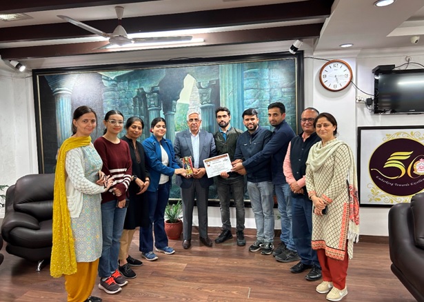 JU bagged 1st Prize in Hackathon 1.0